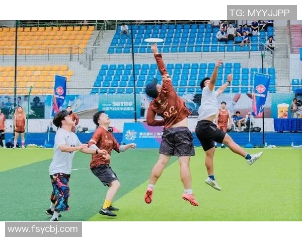 南京飞盘队实力引发热议球迷对其表现褒贬不一